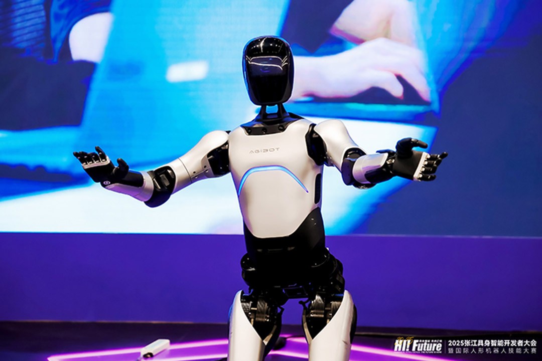 LEwin乐玩-真空科技链接冠军生活 海信500真空魔方全嵌冰箱引领行业新风向